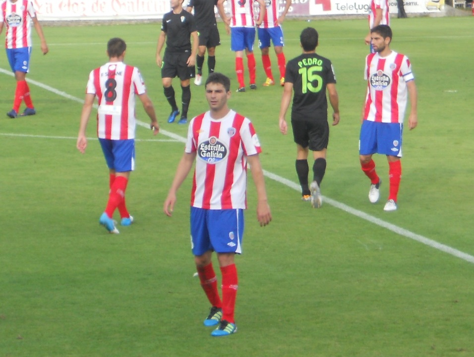 Diego López es operado con éxito de su lesión de ligamento cruzado anterior
