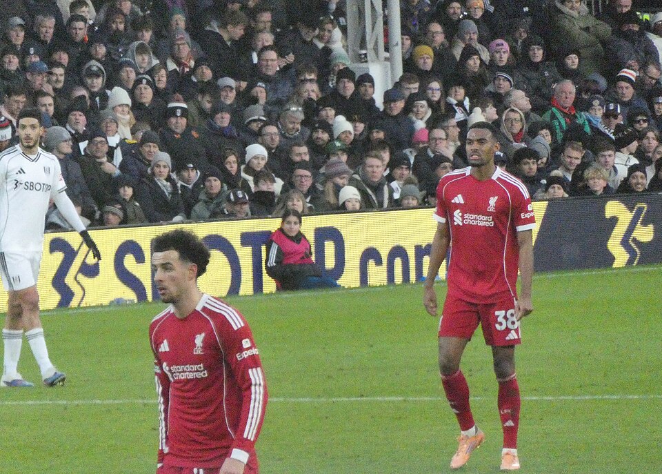 Raúl Jiménez podría regresar a los Wolves como agente libre