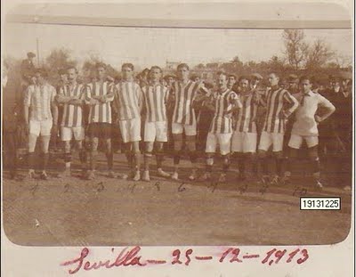 El Betis inicia el proceso de rejuvenecimiento de su plantilla con dos incorporaciones jóvenes